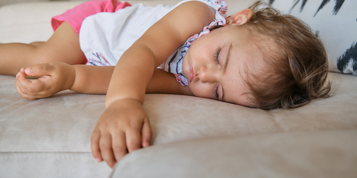 Expert advice for helping your toddler sleep in hot weather